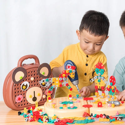 Bären Spielzeugkiste mit Bauteilen und Werkzeug – Kreatives Spielzeug für kleine Handwerker ab 3 Jahren, 30 x 20 x 15 cm 0